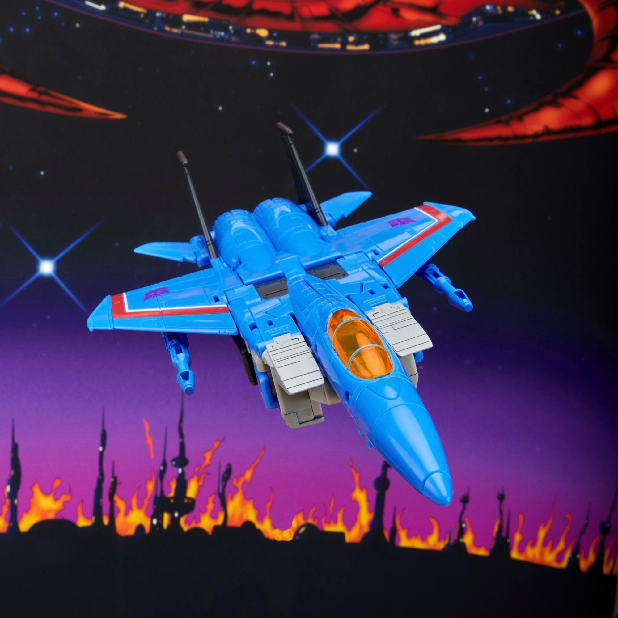 Transformers Studio Series The Transformers: The Movie Voyager Class Thundercracker