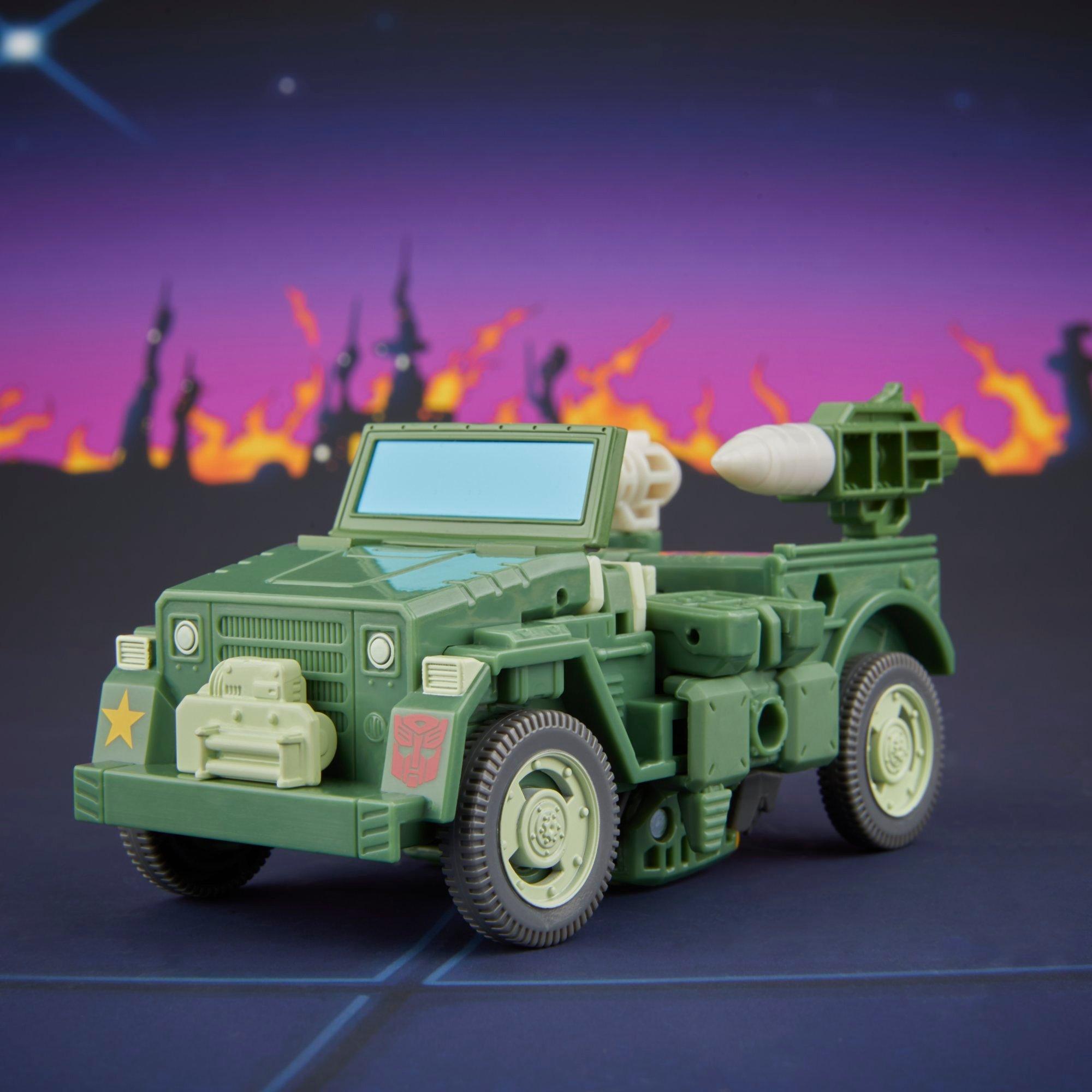 Transformers Studio Series MTMTE Collection The Transformers: The Movie Deluxe Class Autobot Hound