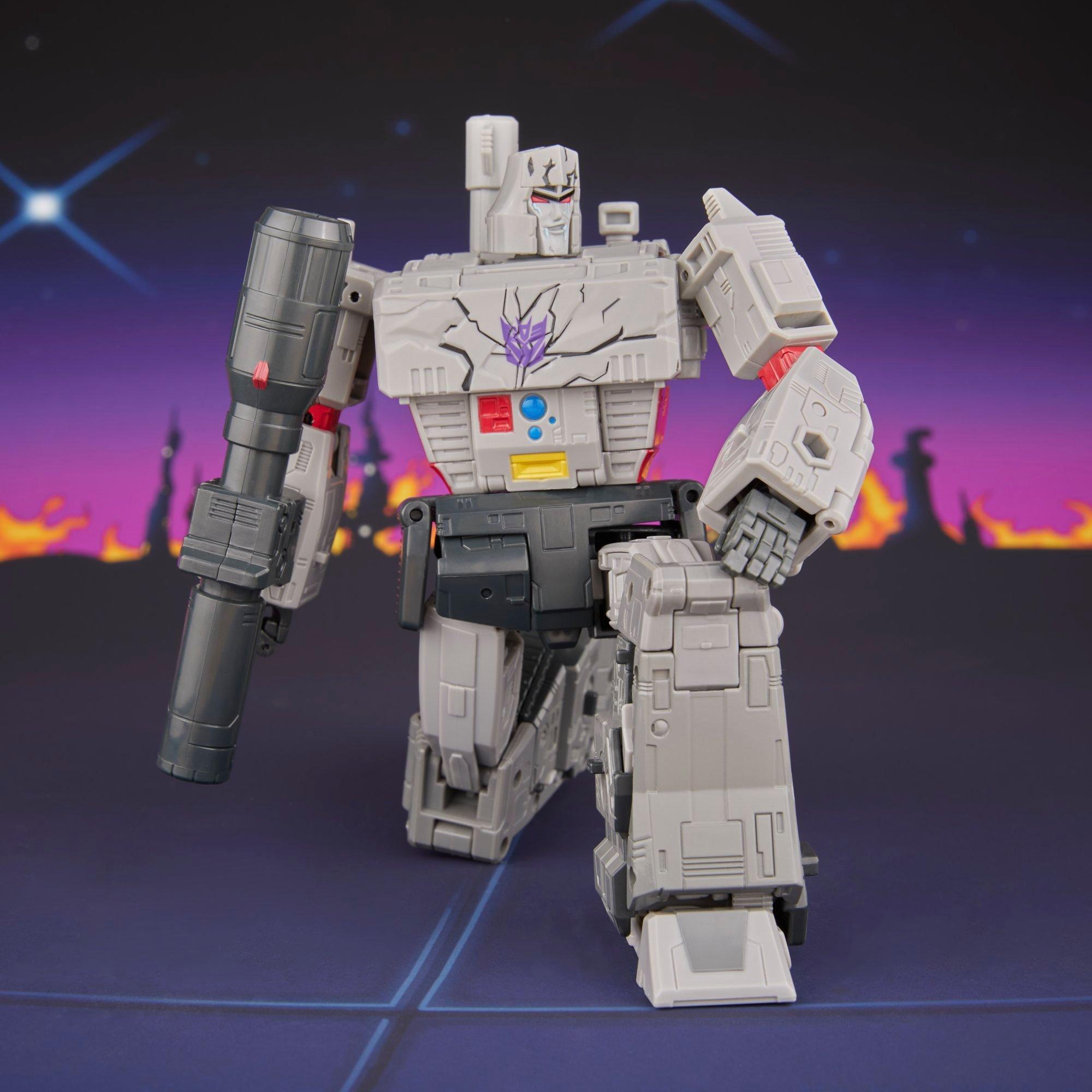 Transformers Studio Series MTMTE Collection The Transformers: The Movie Leader Class Megatron